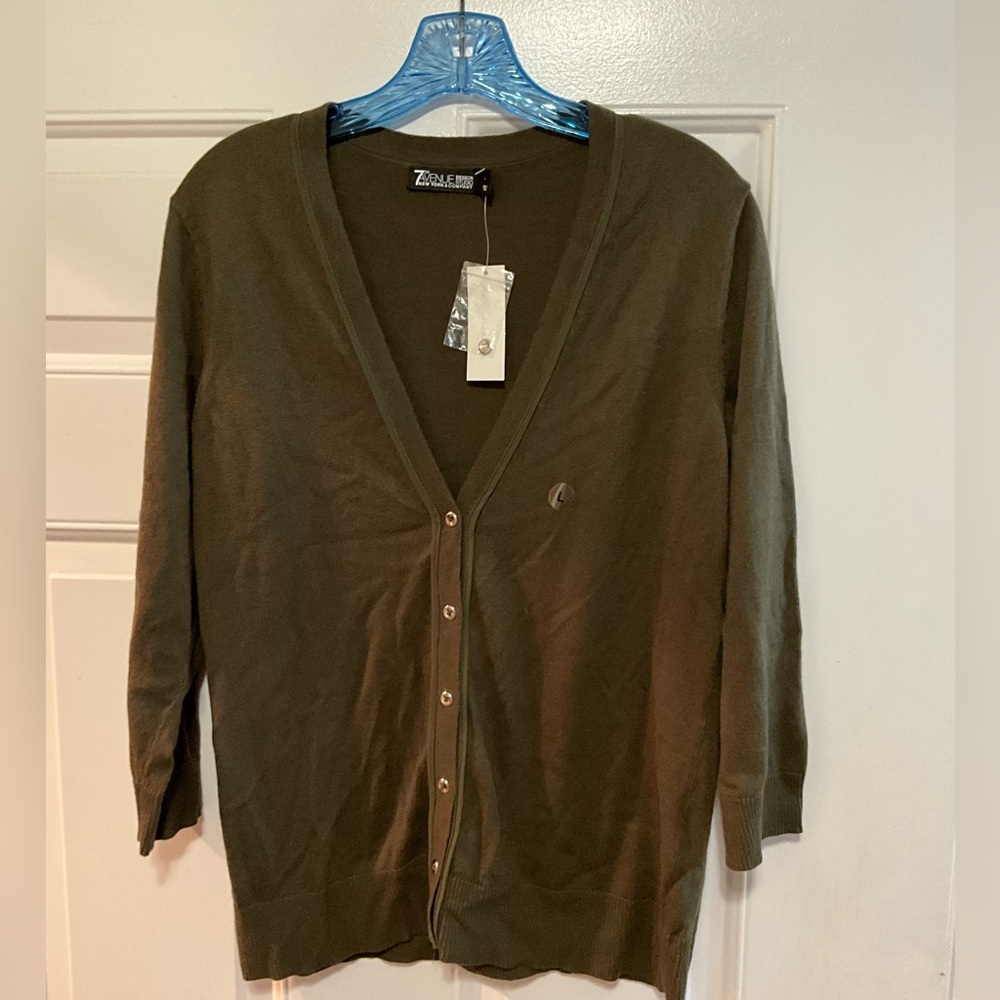 NWT ~ 7TH Ave. NY&C Cardigan Sz. L